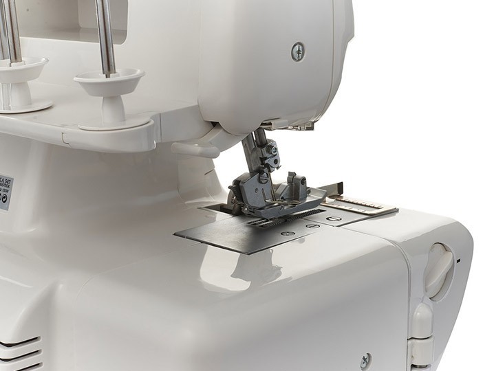 Оверлок CHAYKA 547