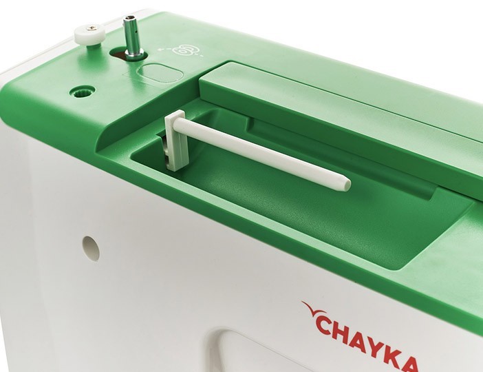 Электромеханическая швейная машина CHAYKA 134А