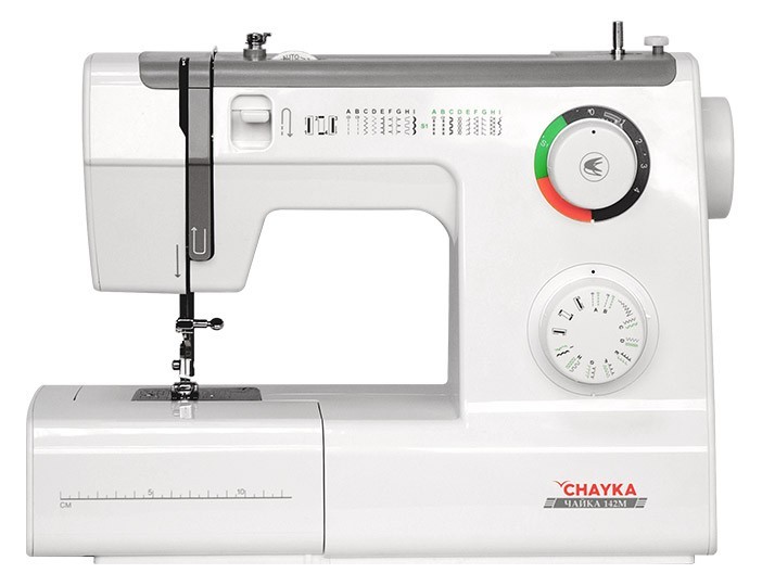 Электромеханическая швейная машина CHAYKA 142M