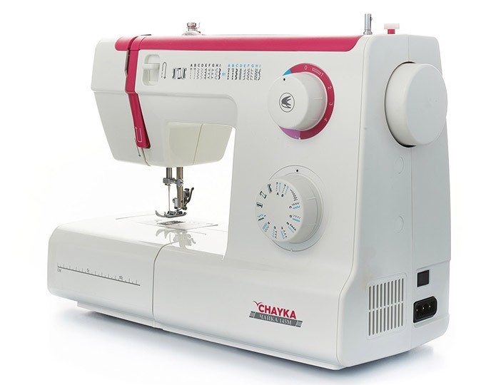 Электромеханическая швейная машина CHAYKA 145M