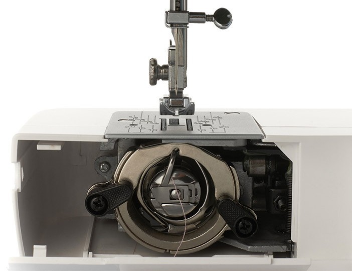 Электромеханическая швейная машина CHAYKA 210