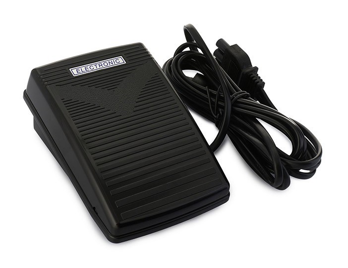 Электромеханическая швейная машина CHAYKA 325A