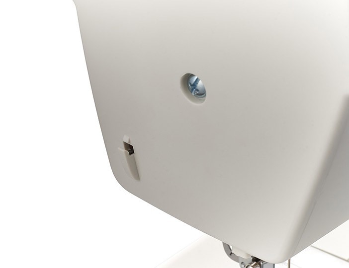 Электромеханическая швейная машина CHAYKA 745М