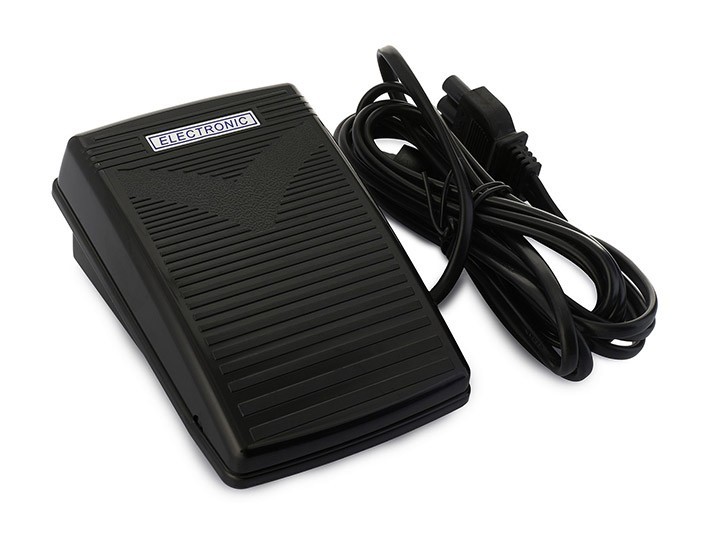 Электромеханическая швейная машина CHAYKA NEW WAVE 715