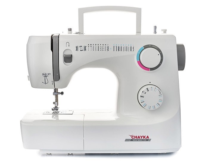 Электромеханическая швейная машина CHAYKA NEW WAVE 735