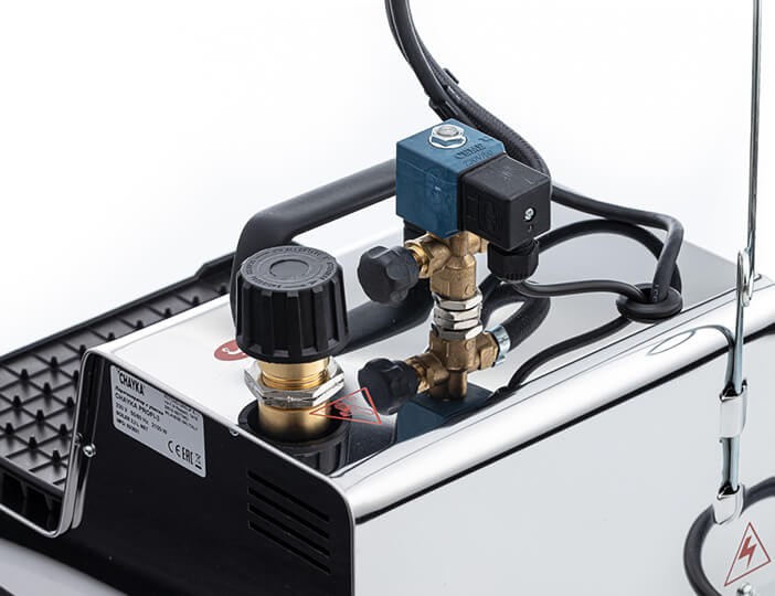 Утюг с парогенератором CHAYKA PROFI-3