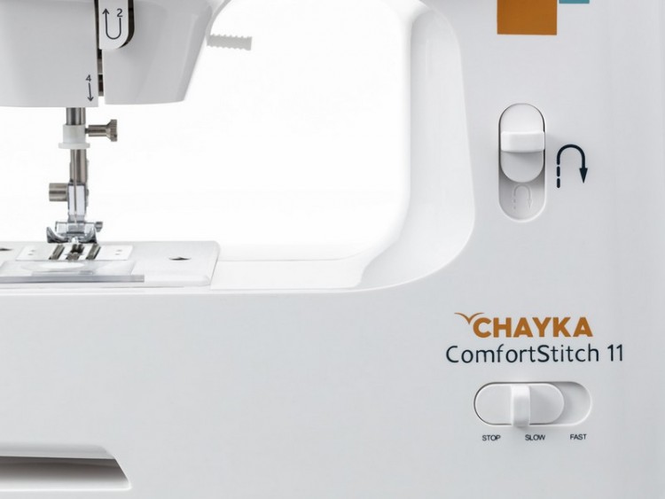 Электромеханическая швейная машинка CHAYKA ComfortStitch 11