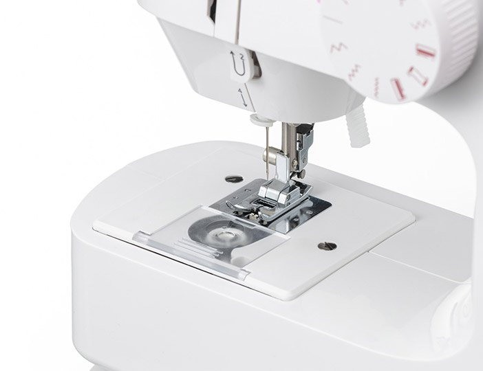 Электромеханическая швейная машинка CHAYKA HandyStitch 33