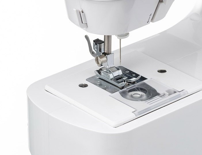 Электромеханическая швейная машинка CHAYKA HandyStitch 33