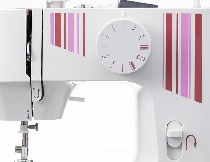 Электромеханическая швейная машинка CHAYKA HandyStitch 33