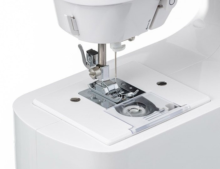 Электромеханическая швейная машинка CHAYKA SewingStyle 44