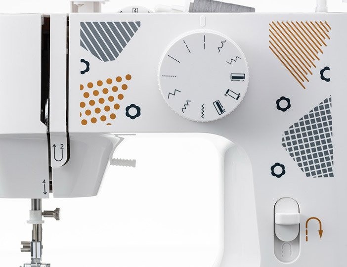 Электромеханическая швейная машинка CHAYKA SewingStyle 44